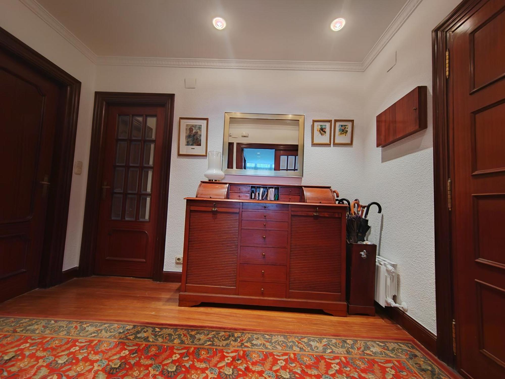 Homestay Con Bano Privado En El Centro De *