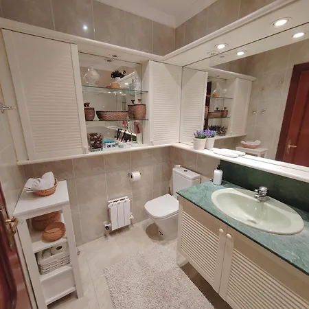 Habitacion Con Bano Privado En El Centro De Bilbao Exterior photo